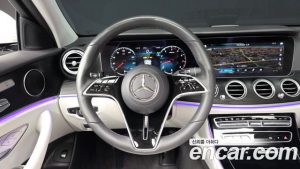 Mercedes-Benz E-Class E250 Avantgarde 2023 года из Южной Кореи