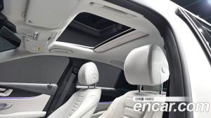 Mercedes-Benz E-Class E250 Avantgarde 2023 года из Южной Кореи