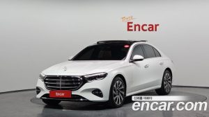 Mercedes-Benz E-Class E300 4MATIC Exclusive 2025 года из Южной Кореи