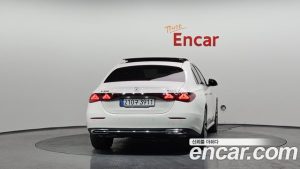 Mercedes-Benz E-Class E300 4MATIC Exclusive 2025 года из Южной Кореи