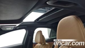 Mercedes-Benz E-Class E300 4MATIC Exclusive 2025 года из Южной Кореи