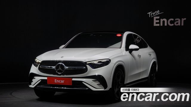 Mercedes-Benz GLC-Class GLC300 4MATIC Coupe 2024 года из Кореи
