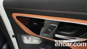 Mercedes-Benz GLC-Class GLC300 4MATIC Coupe 2024 года из Южной Кореи