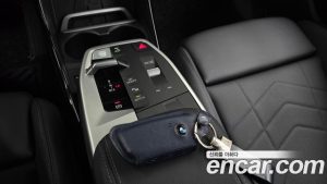 BMW 2-Series 220i Luxury 2023 года из Южной Кореи