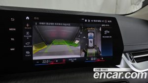 BMW 2-Series 220i Luxury 2023 года из Южной Кореи