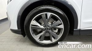Audi Q4 e-tron 40 Premium 2023 года из Южной Кореи
