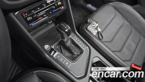 Volkswagen Tiguan 2.0 TDI Prestige 2024 года из Южной Кореи