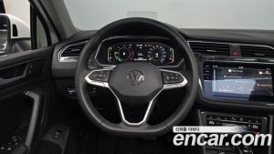 Volkswagen Tiguan 2.0 TDI Prestige 2024 года из Южной Кореи