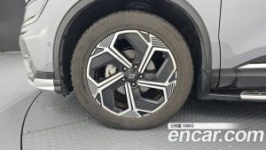 Renault-KoreaSamsung QM6 2.0 GDe Premiere 2WD 2025 года из Южной Кореи