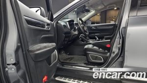 Renault-KoreaSamsung QM6 2.0 GDe Premiere 2WD 2025 года из Южной Кореи