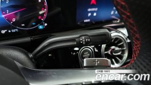 Mercedes-Benz GLA-Class GLA250 4MATIC 2025 года из Южной Кореи