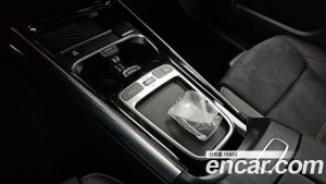 Mercedes-Benz GLA-Class GLA250 4MATIC 2025 года из Южной Кореи