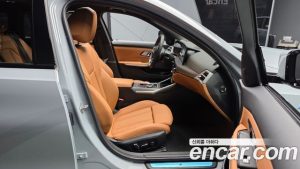 BMW 3-Series 320d Touring M Sport 2025 года из Южной Кореи