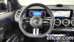 Mercedes-Benz GLB-Class GLB250 4MATIC 2025 года из Южной Кореи