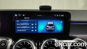 Mercedes-Benz GLB-Class GLB250 4MATIC 2025 года из Южной Кореи