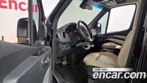 Mercedes-Benz Sprinter 2.0 Дизель 2023 года из Южной Кореи