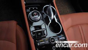 Kia K5 1.6 Turbo 2025 года из Южной Кореи