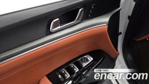 Kia K5 1.6 Turbo 2025 года из Южной Кореи