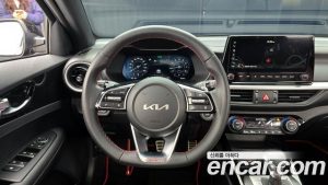 Kia K3 1.6 Turbo GT 5Door 2024 года из Южной Кореи