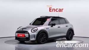Mini Cooper 5Door Mayfield Edition 2024 года из Южной Кореи