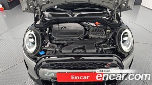 Mini Cooper 5Door Mayfield Edition 2024 года из Южной Кореи