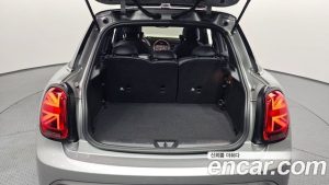 Mini Cooper 5Door Mayfield Edition 2024 года из Южной Кореи