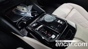 BMW 5-Series 520i M Sport 2024 года из Южной Кореи