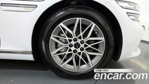 Genesis G80 Бензин 2.5 Turbo 2WD 2025 года из Южной Кореи