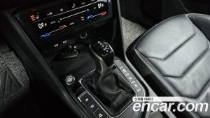 Volkswagen Tiguan 2.0 TDI Prestige 2023 года из Южной Кореи