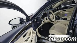Bentley Flying Spur 4.0 2022 года из Южной Кореи