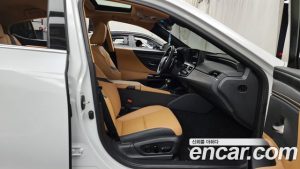 Lexus ES F-Sport Design Charger 2024 года из Южной Кореи