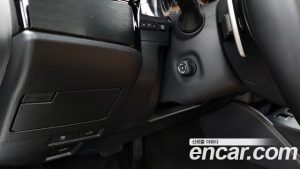 Lexus ES F-Sport Design Charger 2024 года из Южной Кореи