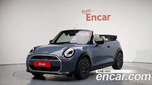 Mini Cooper Convertible Favoured 2025 года из Южной Кореи