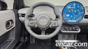 Mini Cooper Convertible Favoured 2025 года из Южной Кореи