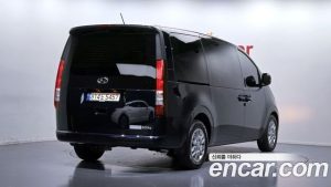 Hyundai Staria L3.5 Wagon 5 2024 года из Южной Кореи