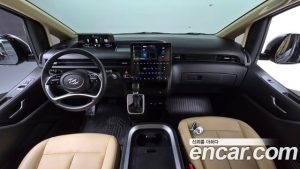 Hyundai Staria L3.5 Wagon 5 2024 года из Южной Кореи