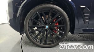BMW X5 xDrive 40d M Sport Online Exclusive Edition 2025 года из Южной Кореи
