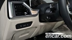 BMW X5 xDrive 40d M Sport Online Exclusive Edition 2025 года из Южной Кореи