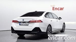 BMW 5-Series 520i M Sport 2024 года из Южной Кореи