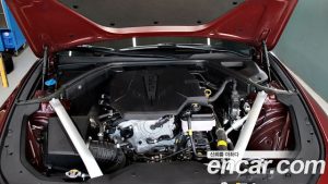 Genesis G70 Бензин 2.5T 2WD 2024 года из Южной Кореи