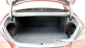 Genesis G70 Бензин 2.5T 2WD 2024 года из Южной Кореи