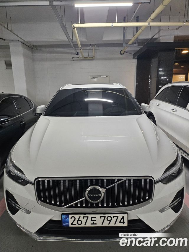 Volvo XC60 B5 Inscription 2022 года из Кореи