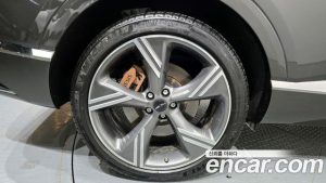 Genesis GV80 3.5T Бензин AWD 2024 года из Южной Кореи