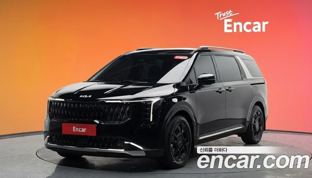 Kia Canival Бензин 9-Seater Noblesse 2024 года из Кореи