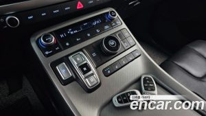 Hyundai Palisade Дизель 2.2 2WD 2024 года из Южной Кореи
