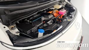Hyundai Staria HEV 1.6 Tourer 9-Seater 2025 года из Южной Кореи