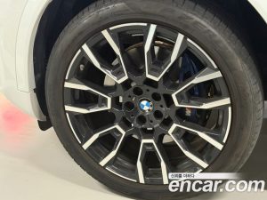 BMW X6 xDrive40i M Sport 2025 года из Южной Кореи
