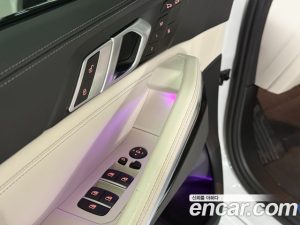 BMW X6 xDrive40i M Sport 2025 года из Южной Кореи