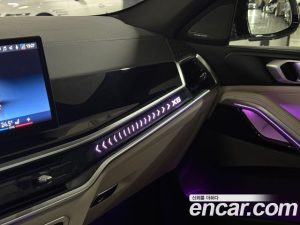 BMW X6 xDrive40i M Sport 2025 года из Южной Кореи