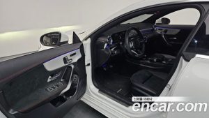 Mercedes-Benz CLA-Class CLA250 4MATIC 2023 года из Южной Кореи